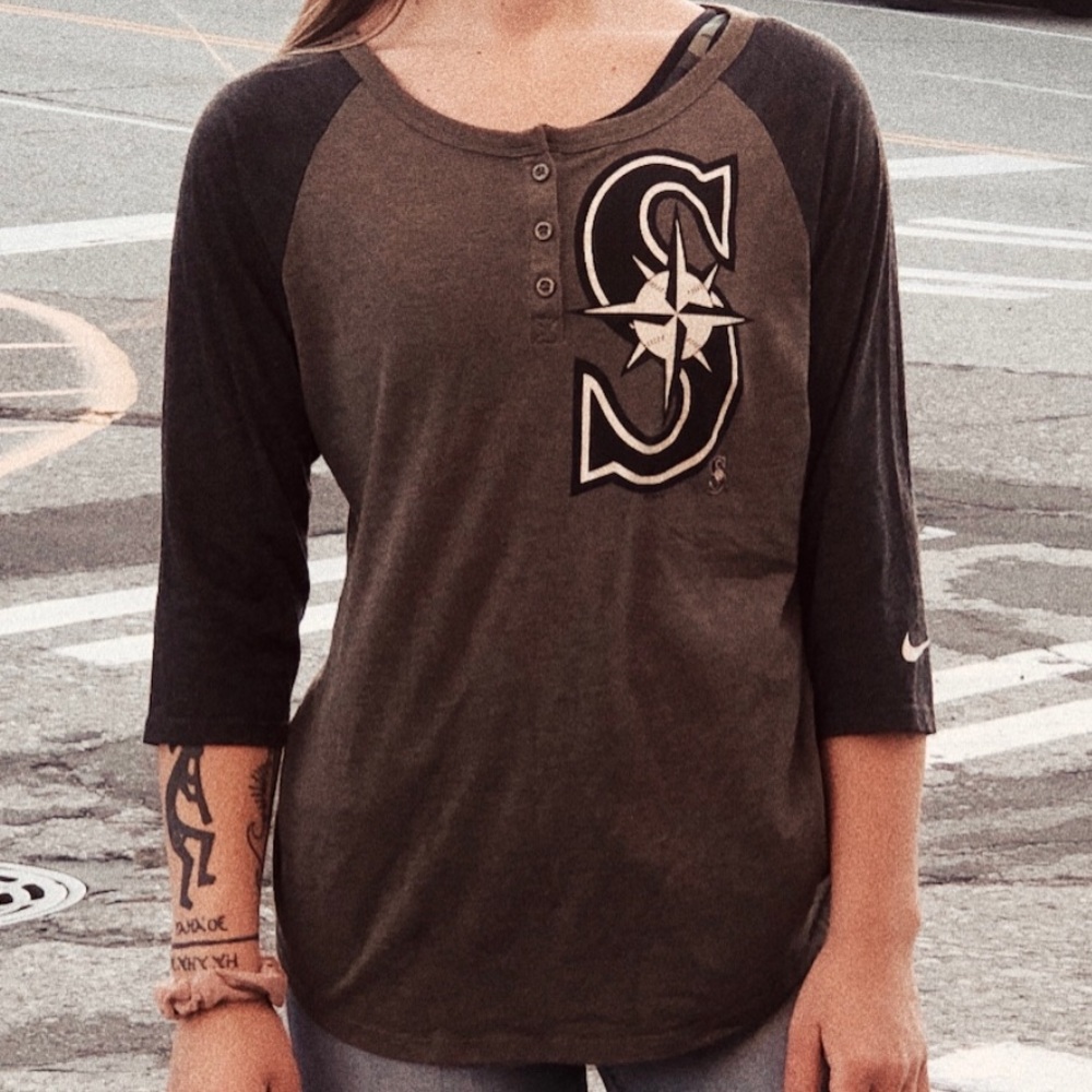 Nike Mariners baseball tee